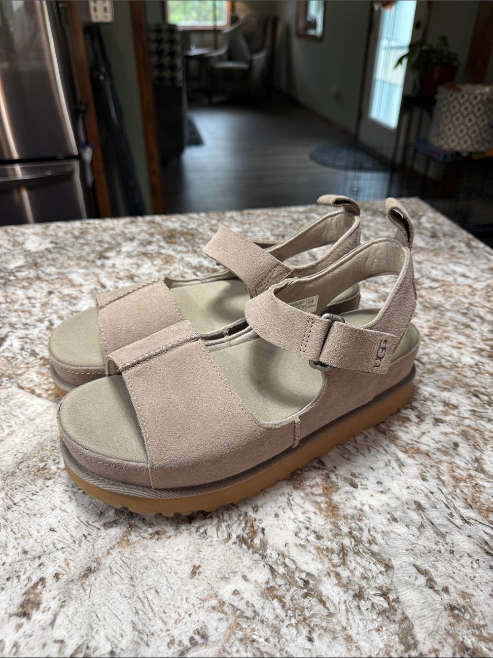 UGG Women's Taupe/Grey Suede Platform Sandals